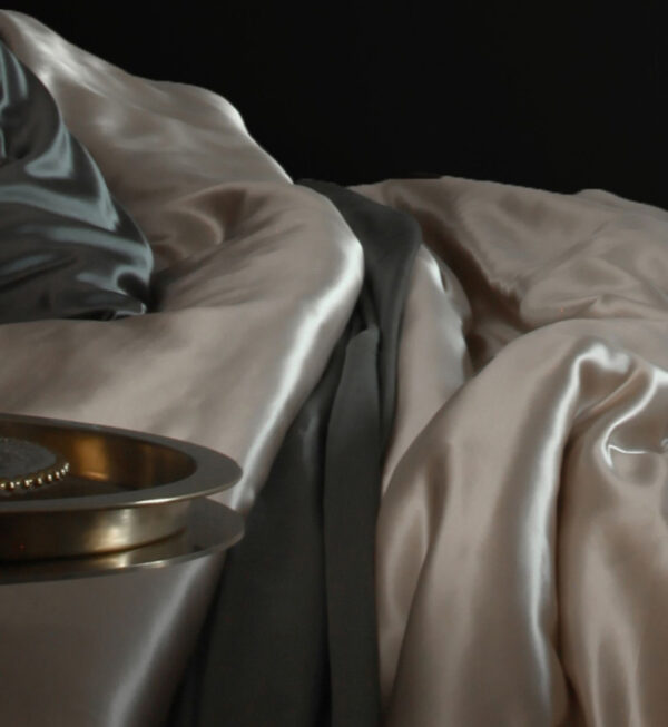 silk bedding set - 图片 4
