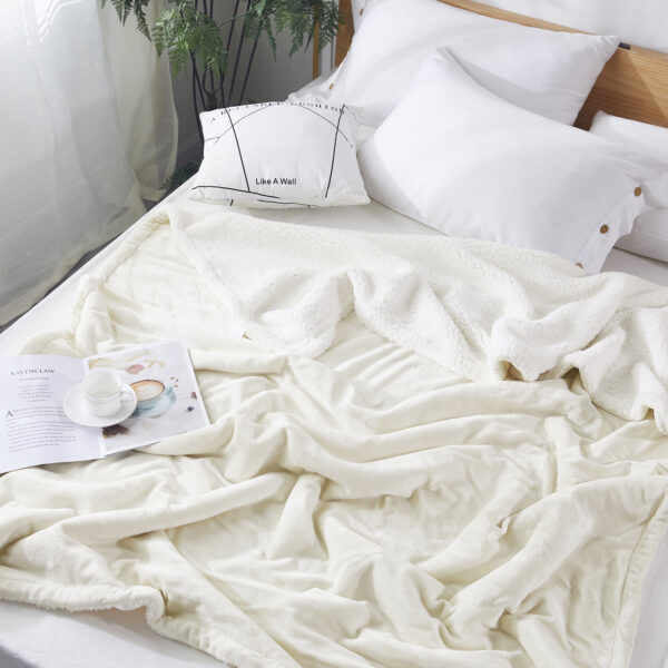 Flannel Sherpa Blankets - 图片 3