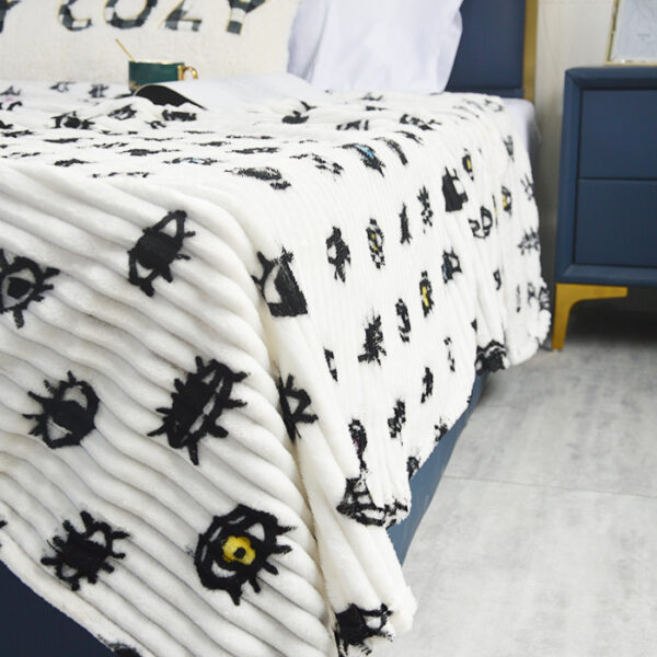 Printed Eyelash Throw Blankets - 图片 5